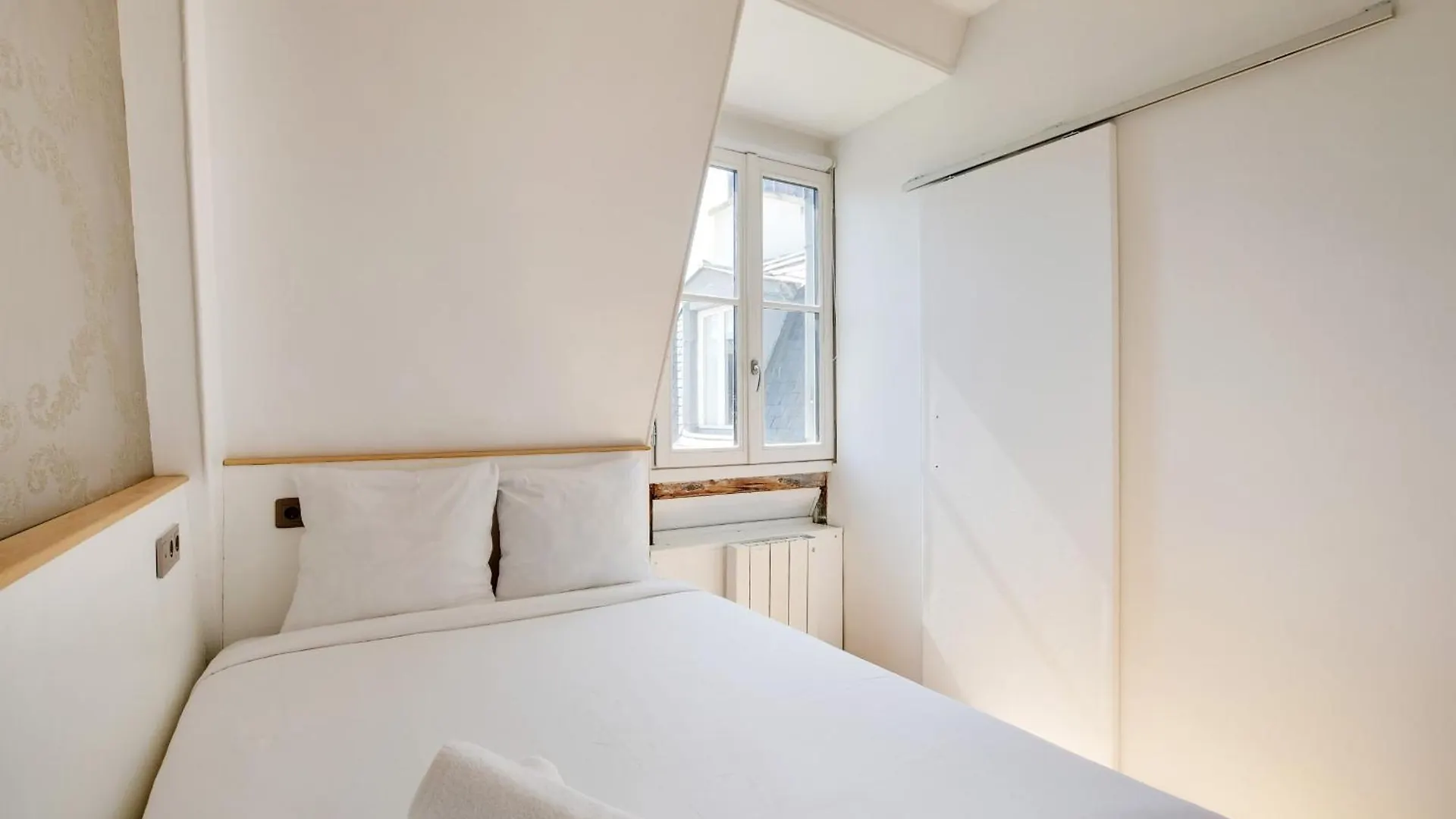 Apartment Marais - Rosiers Charming 2 Peoples Paris