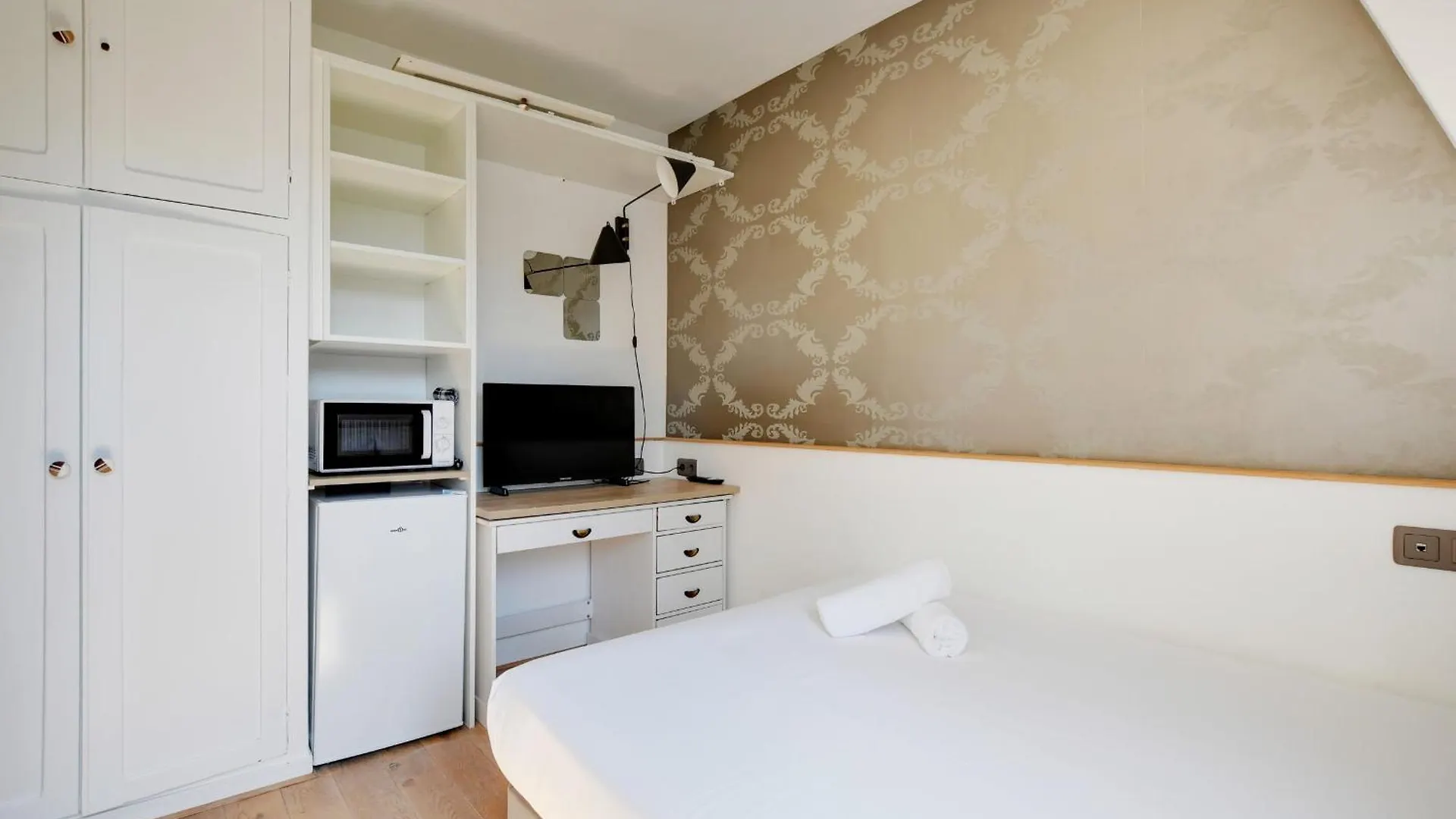 Apartment Marais - Rosiers Charming 2 Peoples Paris